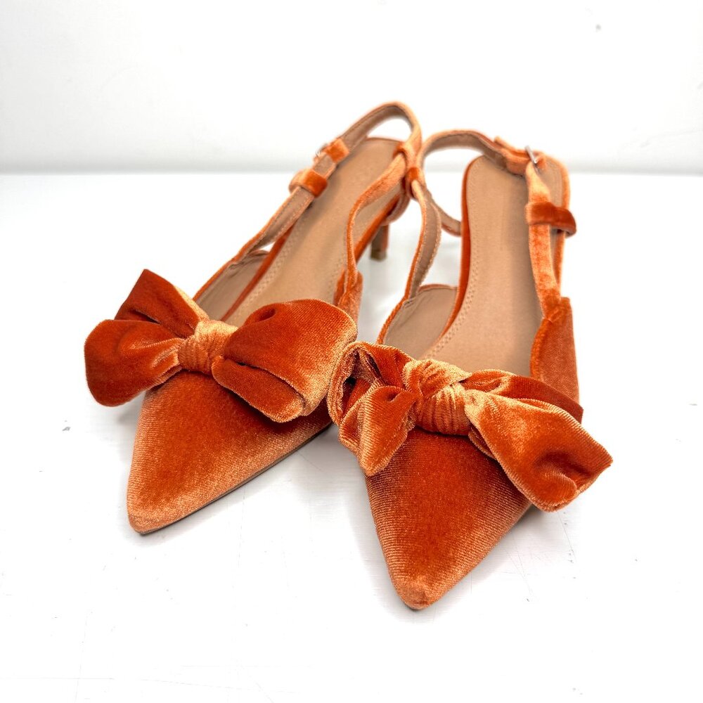 ASOS Bow Velvet Sling Back Pointed Toe Preppy Feminine Academia Kitten Heel 7